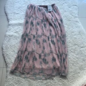 H&M maxi skirt size 2. New with tags.